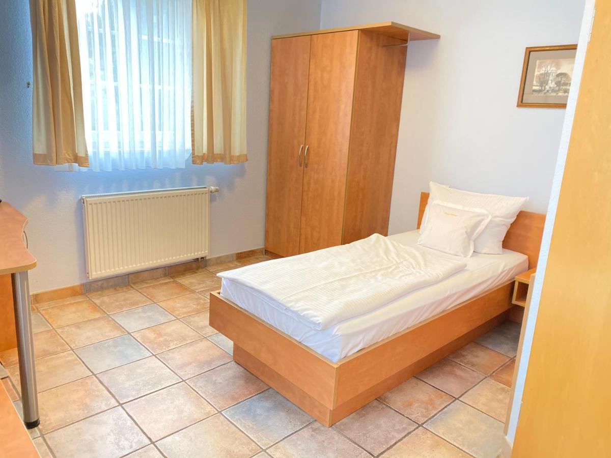 Vintage Hotel Koeln Pulheim - Kostenlose Parkplaetze Экстерьер фото