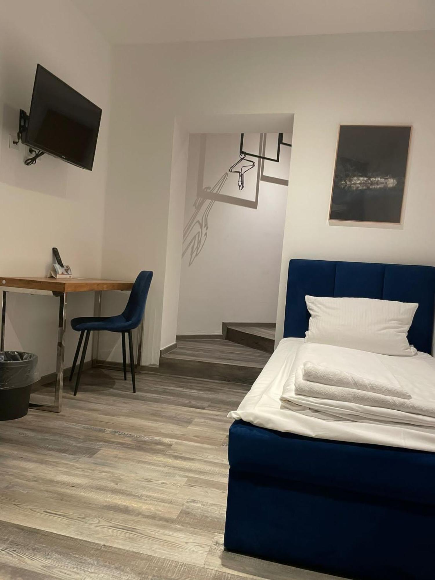 Vintage Hotel Koeln Pulheim - Kostenlose Parkplaetze Экстерьер фото